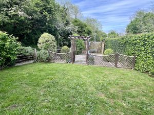 Photo 1- click for photo gallery